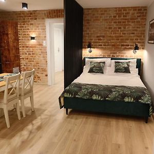 Studio met een King Size Bed